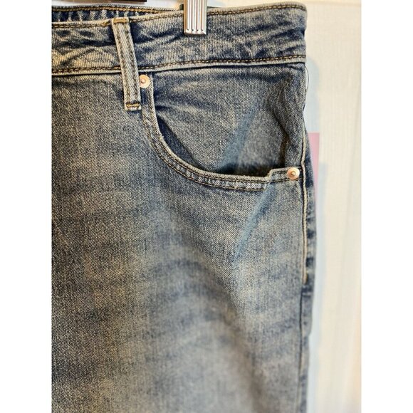 Wild Fable Women’s High Rise Baggy Jeans Size 14 Wide Leg Medium Wash NWT - Picture 2 of 10